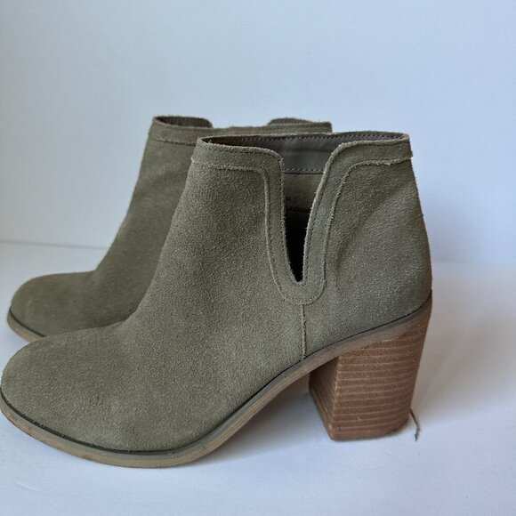 Urban Outfitters Suede Tan Ankle Boot Size 8 - Picture 4 of 10
